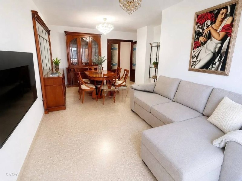 Аренда квартиры 100 м², 3 спальни — Валенсия, Nou Moles — фото 1 из 10