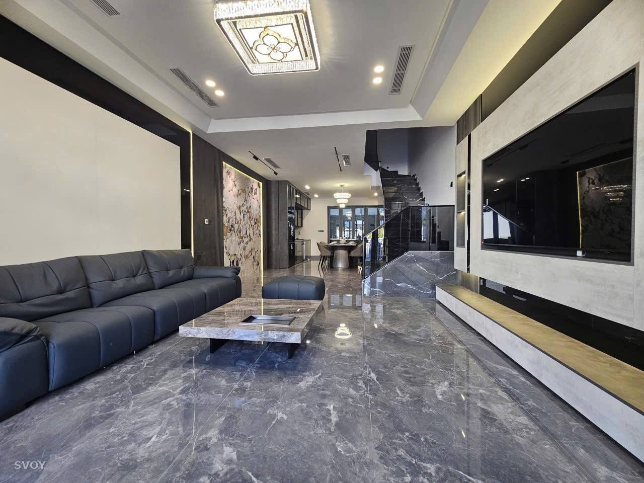 Дом 270 м², 3 спальни + кабинет, запад Нячанга — фото 1 из 10