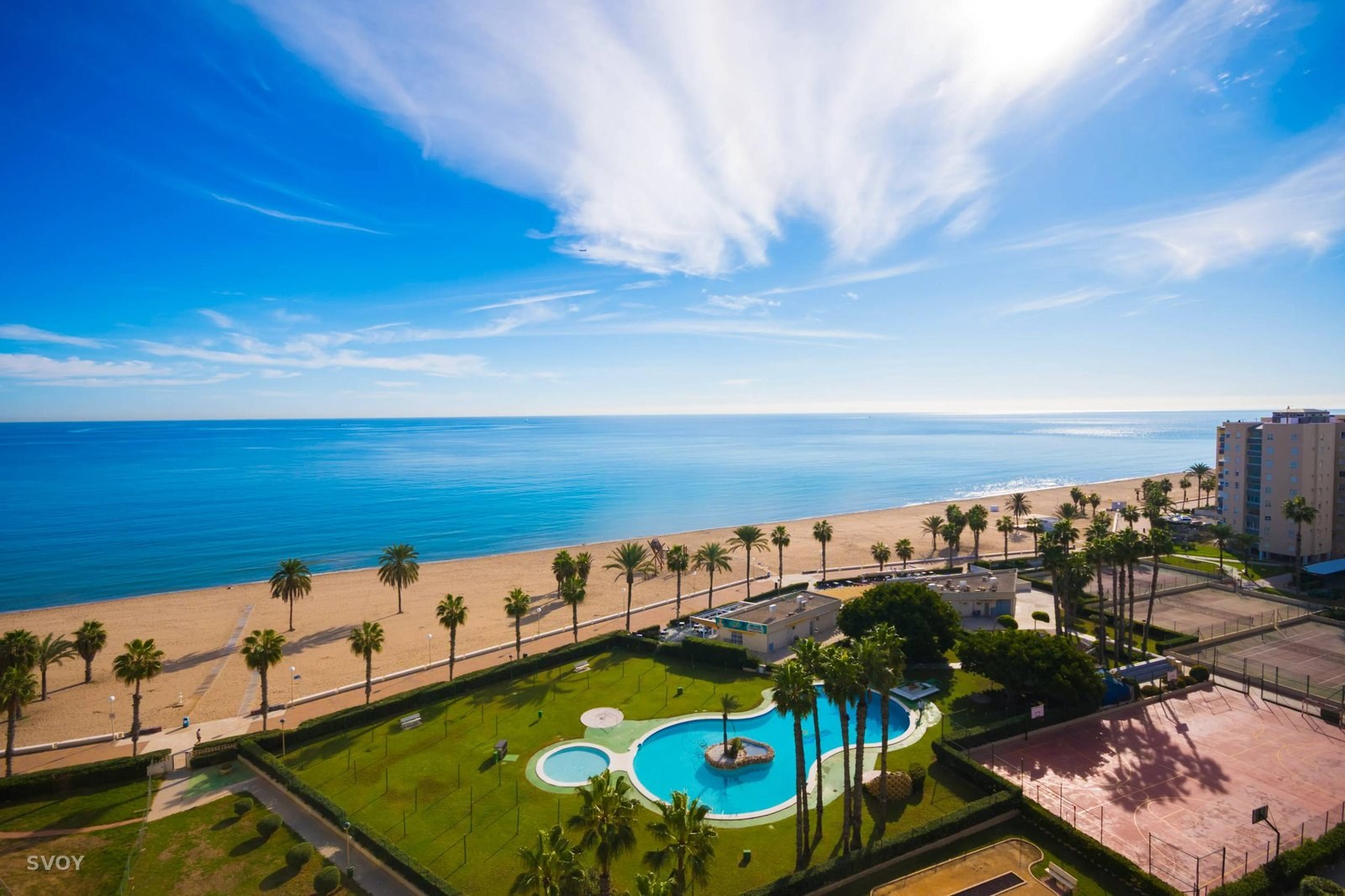 2 спальни, 116 м² на первой линии моря, Аликанте — фото 1 из 10