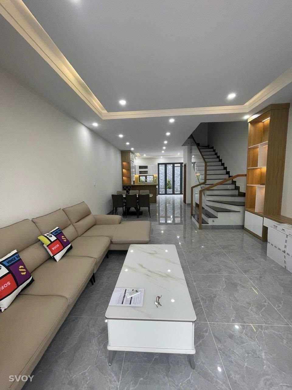 Дом 270 м², 3 спальни + кабинет, запад Нячанга